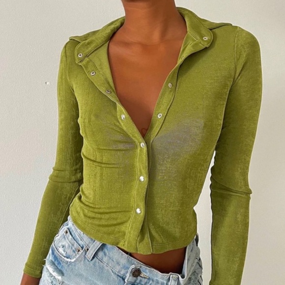 Princess Polly Tops - Princess Polly Green Long Sleeve Button-Up Collared Top - Size 2